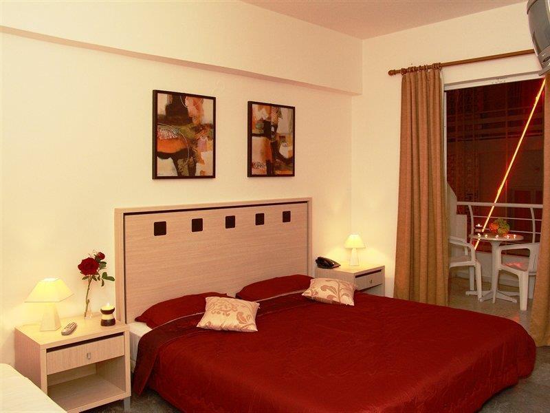 Nancy Hotel Херсониссос Экстерьер фото